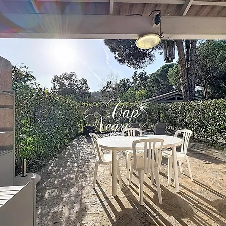 T2 Renove Pour 4p Avec Jardin, Avec Piscine A 750m De La De Cavaliere Apartment Le Lavandou
